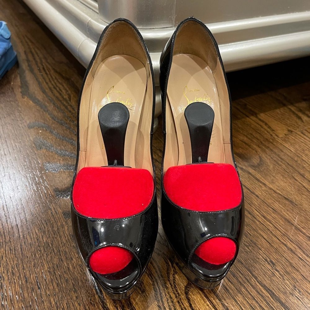 Authentic Christian louboutin lady peep heels